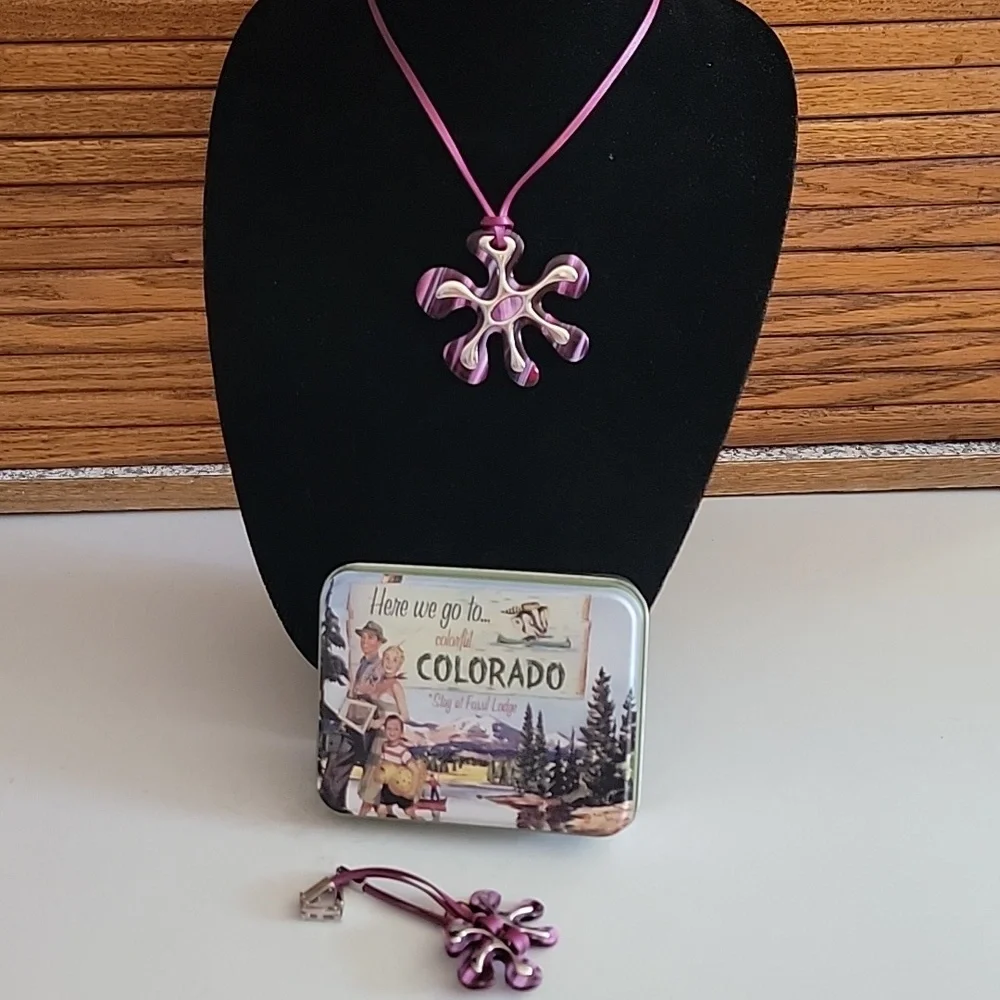 Fossil Steel unique purple flower necklace bracelet new nwt colorado tin box